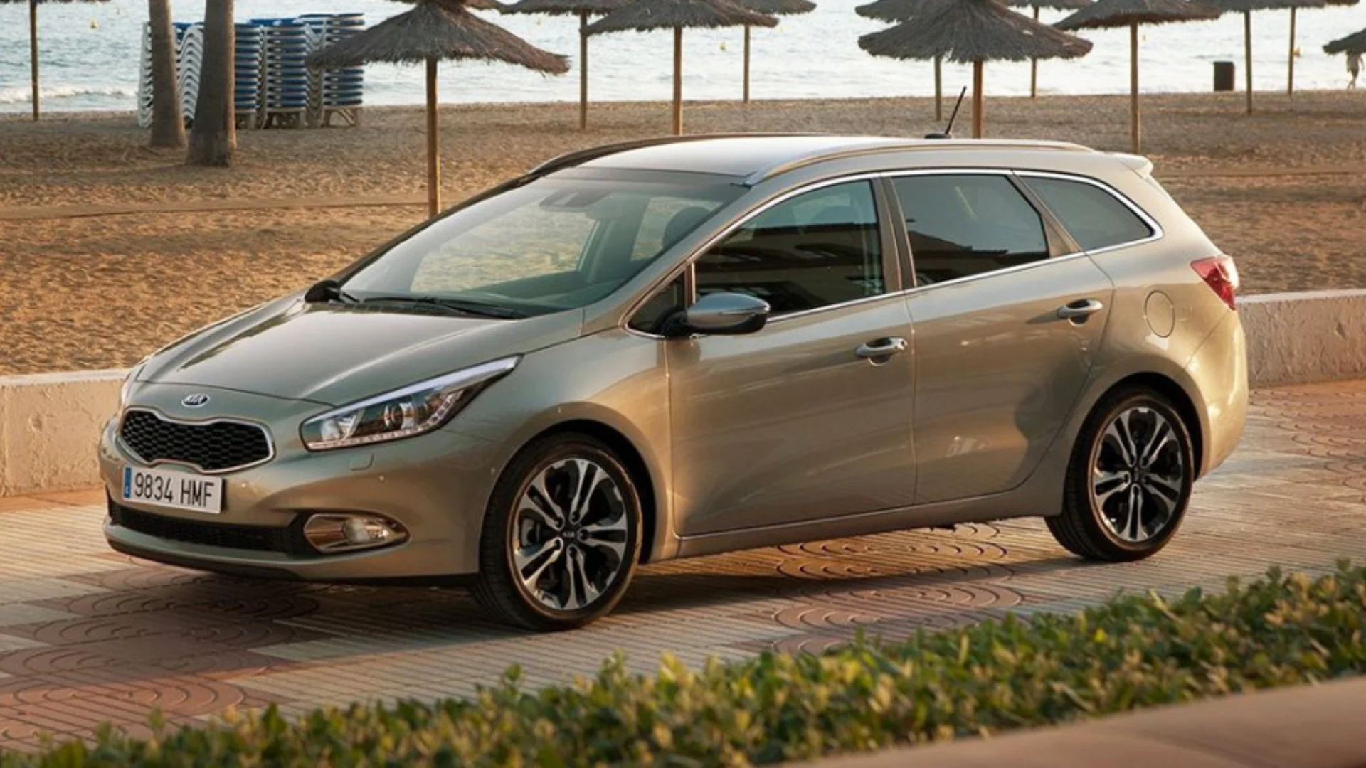 banniere-voiture-fiable-10000-euros-kia-ceed-2